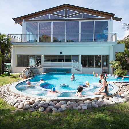 אבנו טרמה Hotel Terme Milano מראה חיצוני תמונה