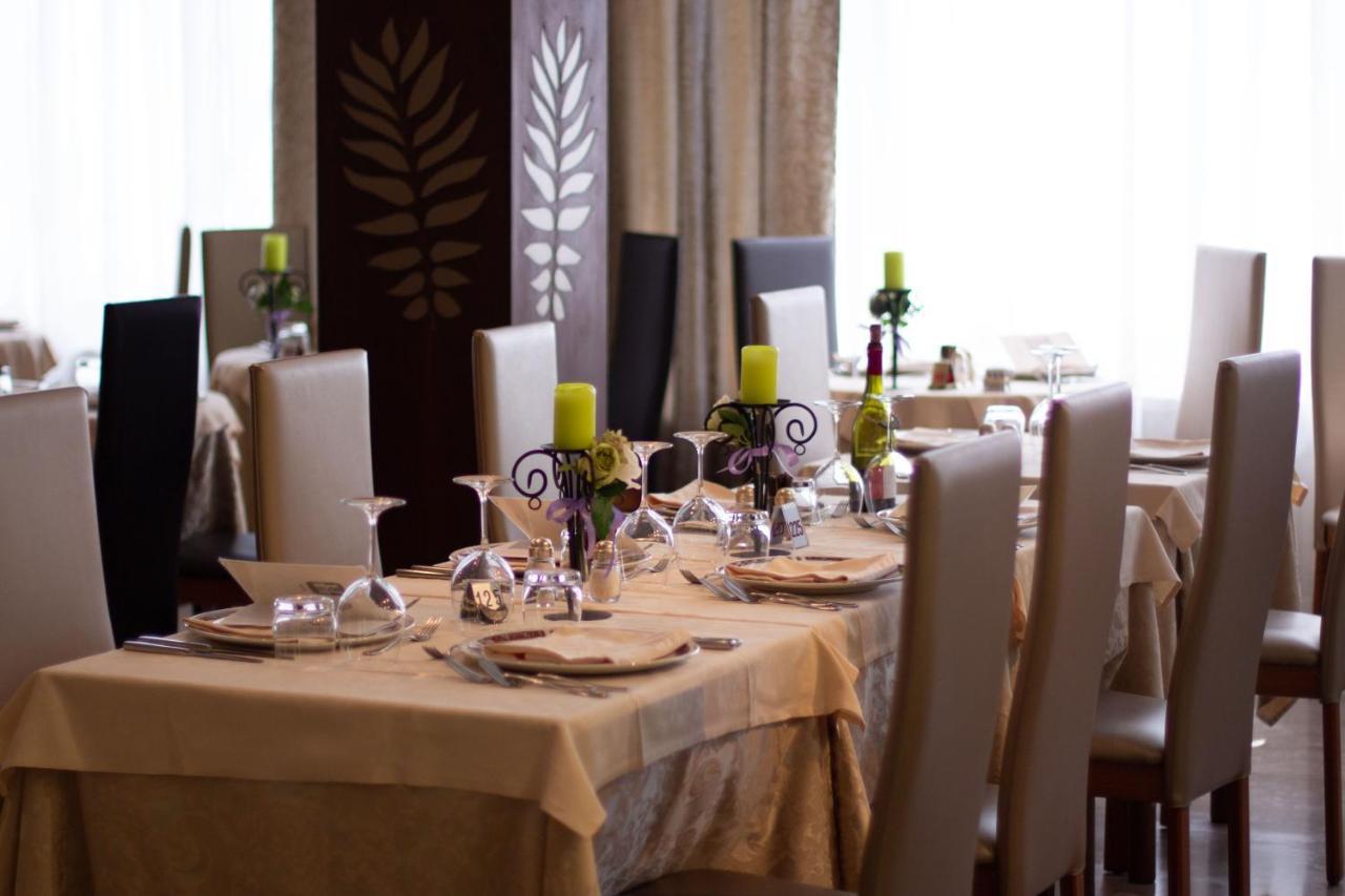 אבנו טרמה Hotel Terme Milano מראה חיצוני תמונה