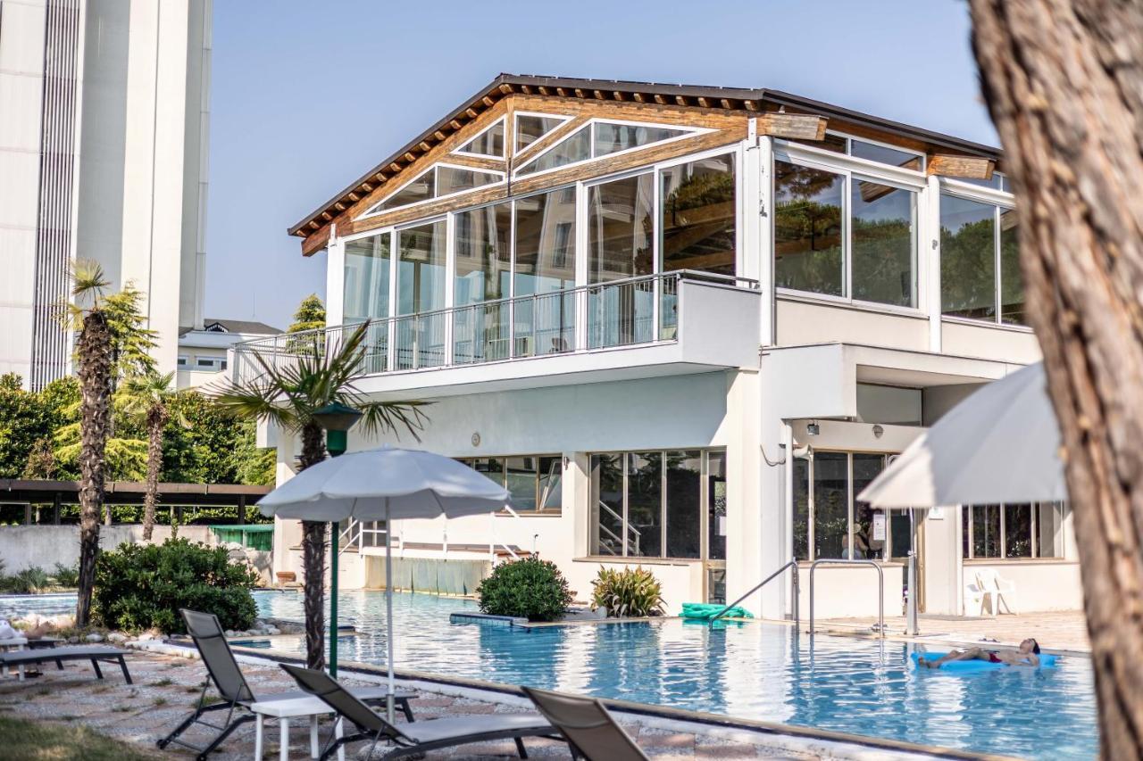 אבנו טרמה Hotel Terme Milano מראה חיצוני תמונה